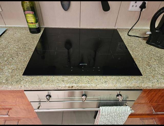 1 BEDROOM APARTMENT FOR SALE IN UMHLANGA RIDGE